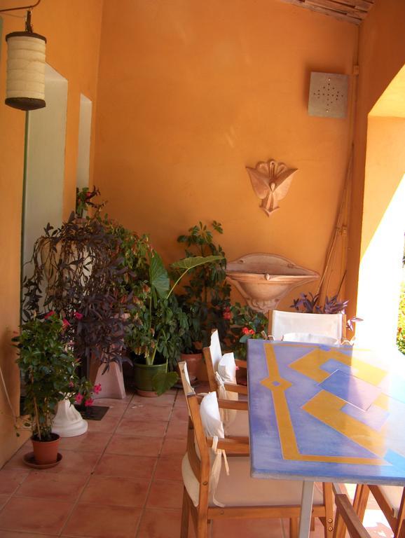 La Genestiere Bed & Breakfast Clermont-l'Herault Exterior photo